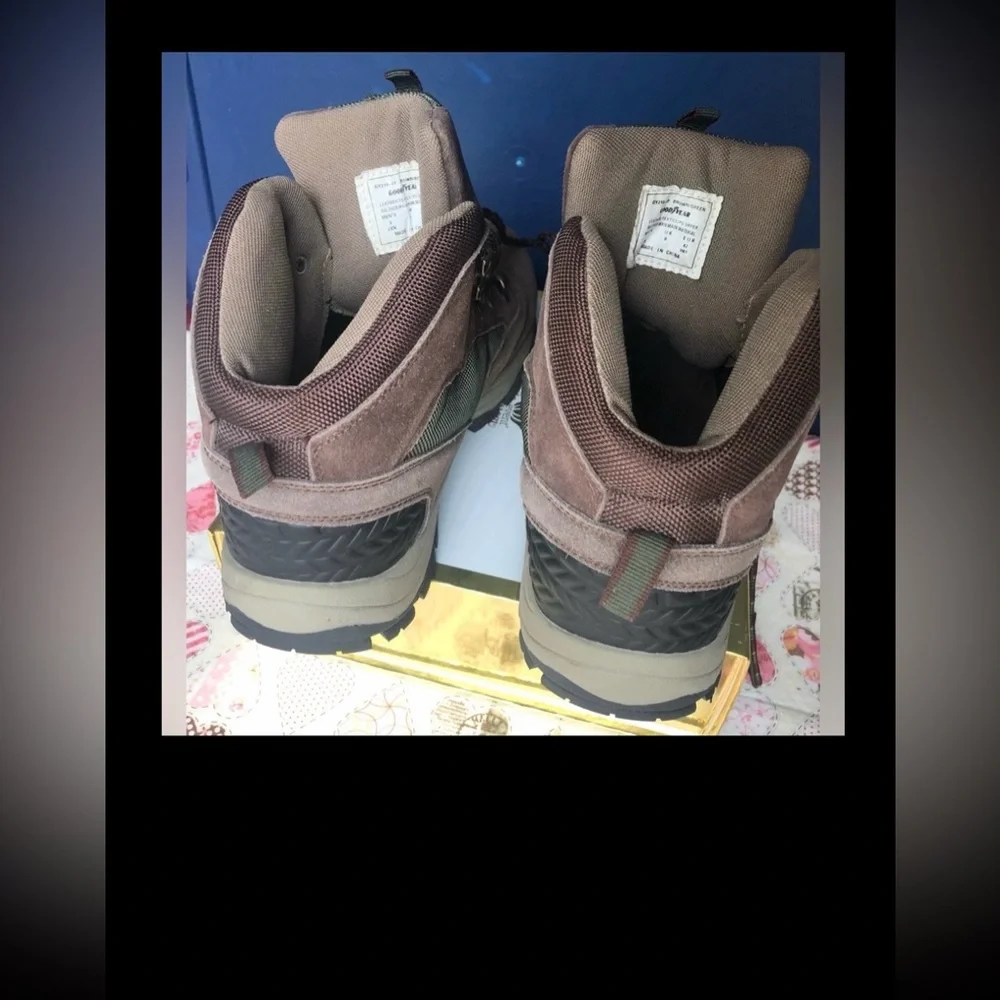 Goodyear Montana Suede Hiking - Work Boots #GY210-4P Brown & Green size 9